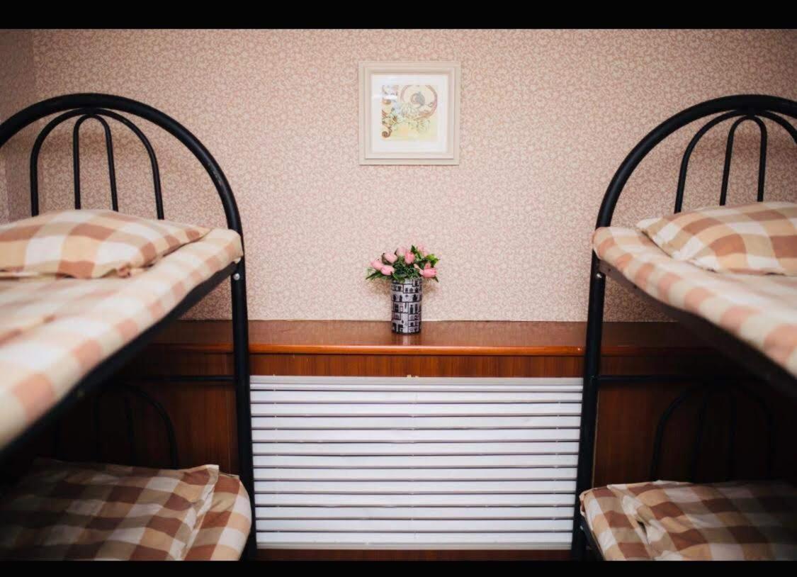 Asia Hostel อัลมาตี ภายนอก รูปภาพ